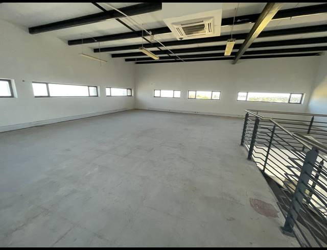 236M² RETAIL TO LET IN BRYANSTON